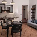 Lägenhet Cortile Del Forno Nel Centro Storico *
