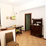 Lägenhet Cortile Del Forno Nel Centro Storico *