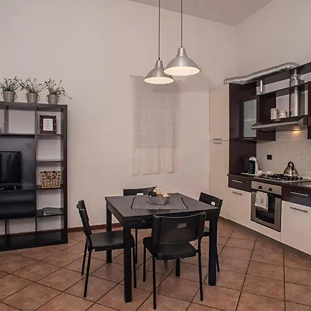 Cortile Del Forno Nel Centro Storico Apartment Arona