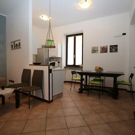Appartement Cortile Del Forno Nel Centro Storico Arona