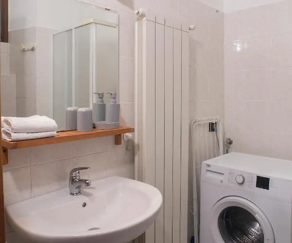 Cortile Del Forno Nel Centro Storico Apartament Arona